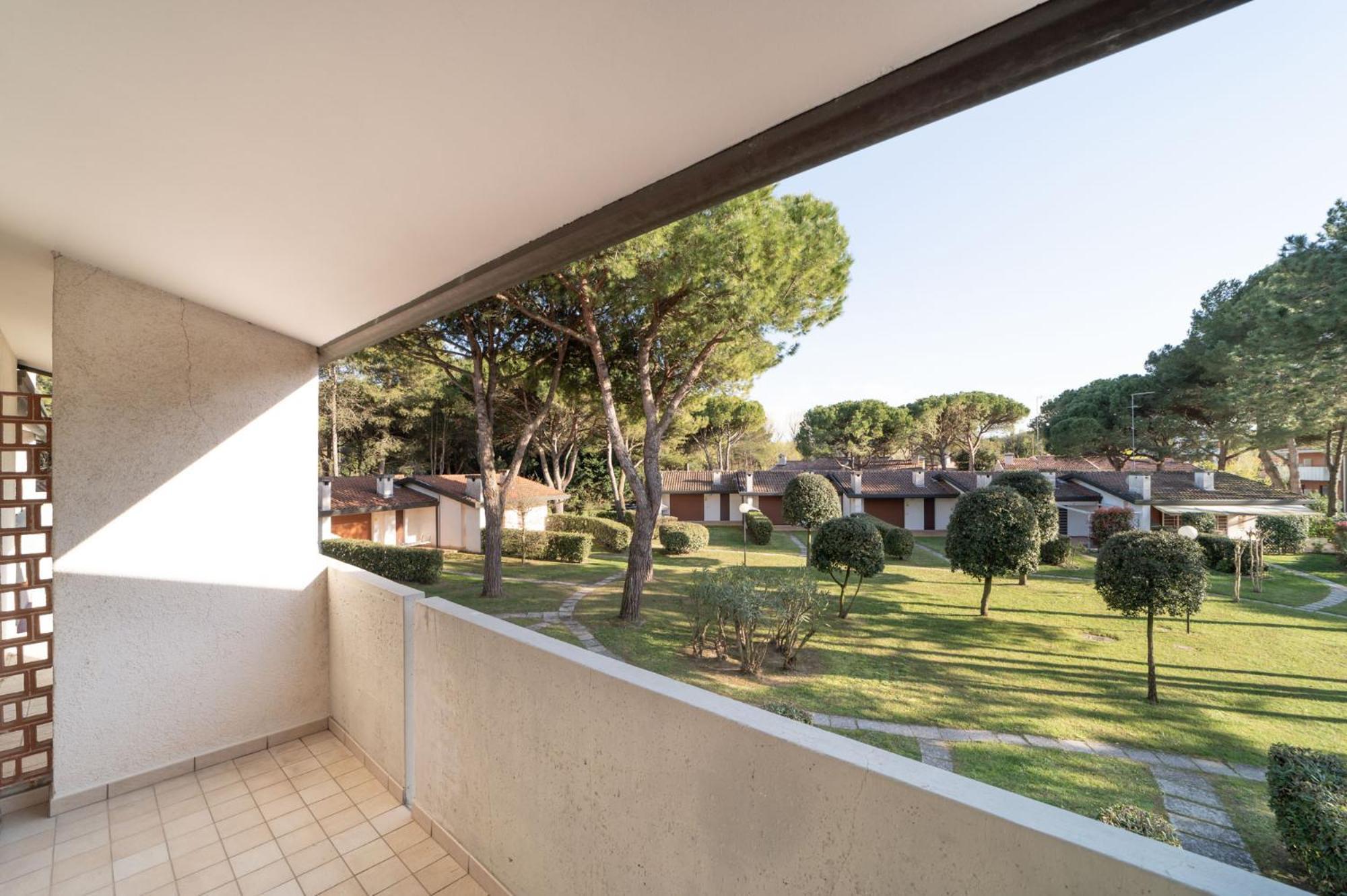 Villaggio Club Dei Pini Bibione Exterior photo